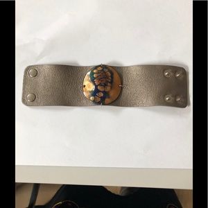 Leighelena Wide Enamel Cuff